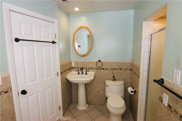 10332 Dolan Avenue, Downey, CA 90241 — photo 14 of 24