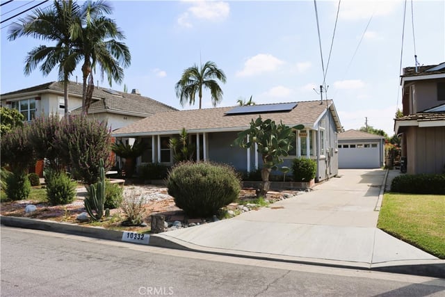 10332 Dolan Avenue, Downey, CA 90241 — photo 2 of 24