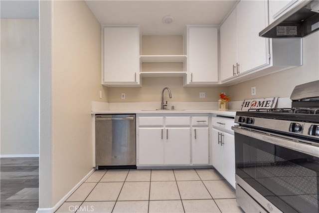 11113 Barnwall, Norwalk, CA 90650 — photo 10 of 35