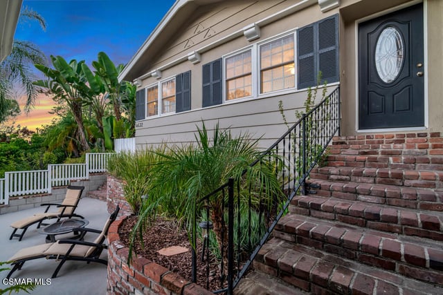 4632 Don Pio Drive, Woodland Hills, CA 91364 — photo 10 of 41