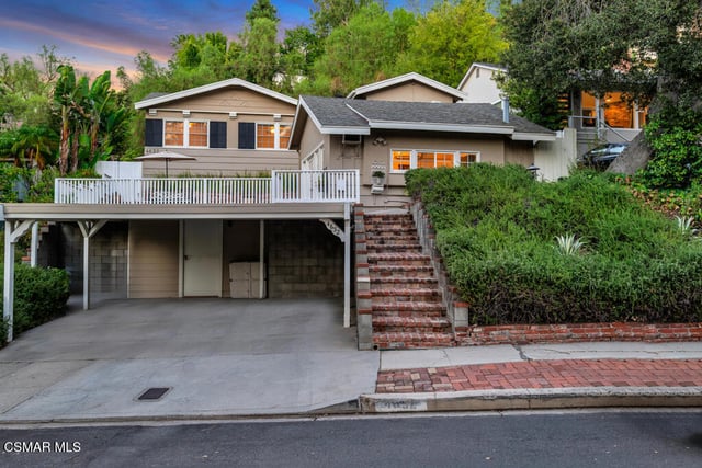 4632 Don Pio Drive, Woodland Hills, CA 91364 — photo 4 of 41