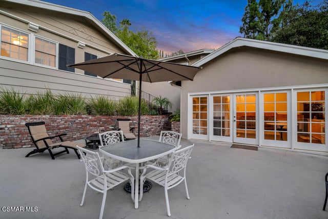 4632 Don Pio Drive, Woodland Hills, CA 91364 — photo 8 of 41