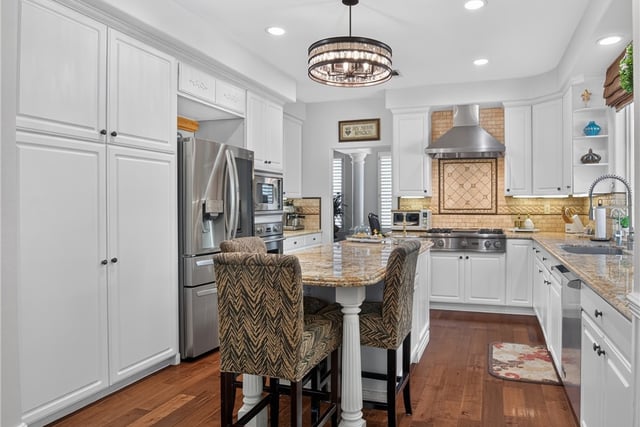 25451 Doyle Court, Stevenson Ranch, CA 91381 — photo 5 of 29