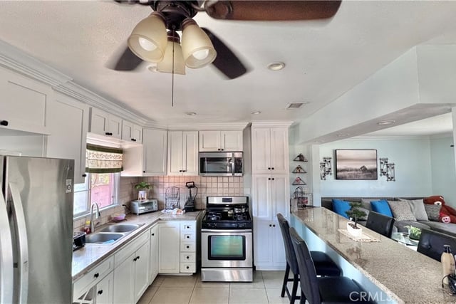 460 W Arrow, Pomona, CA 91767 — photo 11 of 17