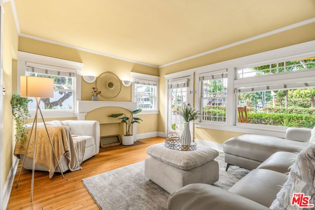 7642 Hampton Avenue, West Hollywood, CA 90046 — photo 2 of 65