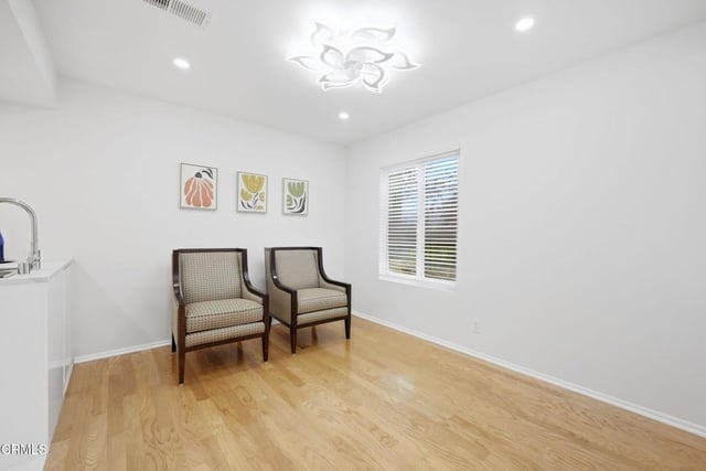 751 Birchpark Circle 102, Thousand Oaks, CA 91360 — photo 6 of 23