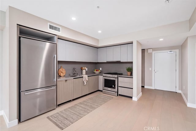 39 S Los Robles Avenue 6017, Pasadena, CA 91101 — photo 6 of 26