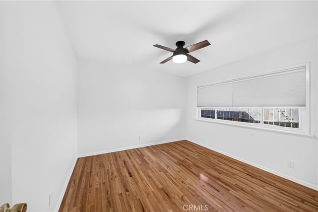 22817 Burbank Boulevard, Woodland Hills, CA 91367 — photo 30 of 40