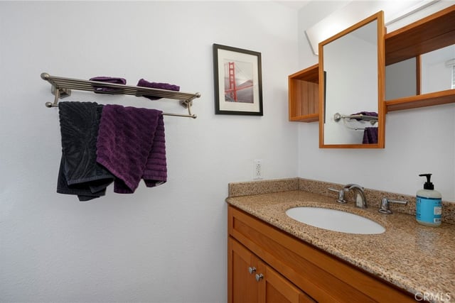 302 E 19th 3, Long Beach, CA 90806 — photo 6 of 19