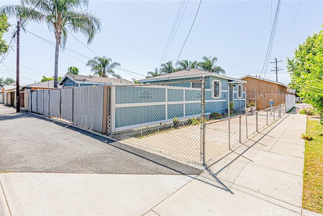1060 S Rebecca, Pomona, CA 91766 — photo 34 of 50