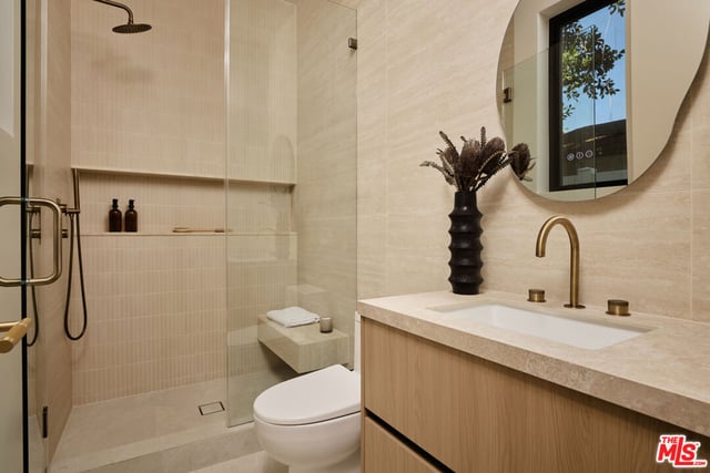 4514 Cedros Avenue, Sherman Oaks, CA 91403 — photo 10 of 43