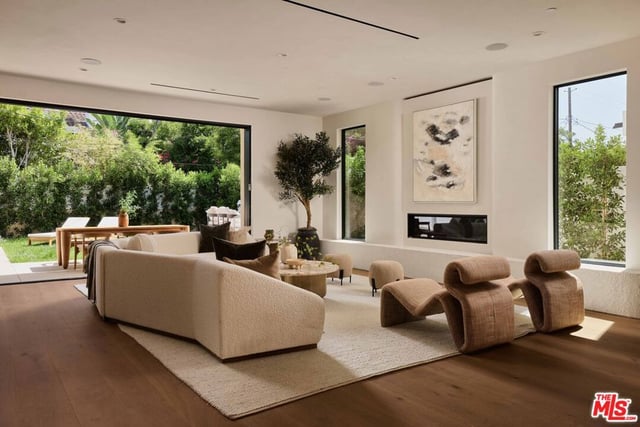 4514 Cedros Avenue, Sherman Oaks, CA 91403 — photo 11 of 43