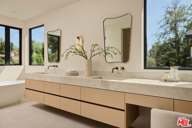 4514 Cedros Avenue, Sherman Oaks, CA 91403 — photo 28 of 43