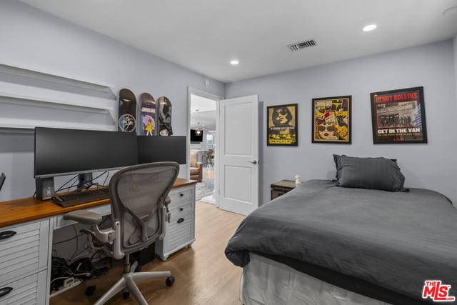 4311 Laurelgrove Avenue, Studio City, CA 91604 — photo 11 of 17