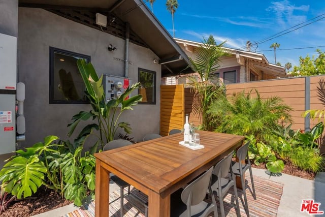 1556 La Baig Ave, Los Angeles, CA 90028 — photo 19 of 36