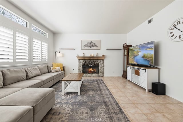 29342 Hidden Oak, Canyon Country, CA 91387 — photo 16 of 68