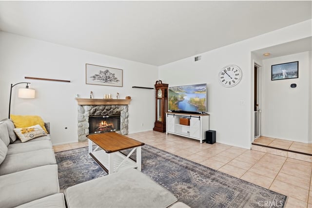29342 Hidden Oak, Canyon Country, CA 91387 — photo 17 of 68