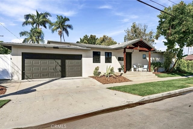 2001 Carfax, Long Beach, CA 90815 — photo 2 of 45