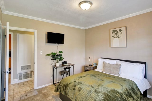 4864 W 139th, Hawthorne, CA 90250 — photo 15 of 28