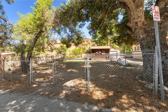 33300 Eastern, Agua Dulce, CA 91390 — photo 11 of 48