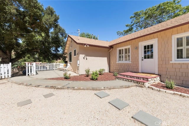 33300 Eastern, Agua Dulce, CA 91390 — photo 17 of 48