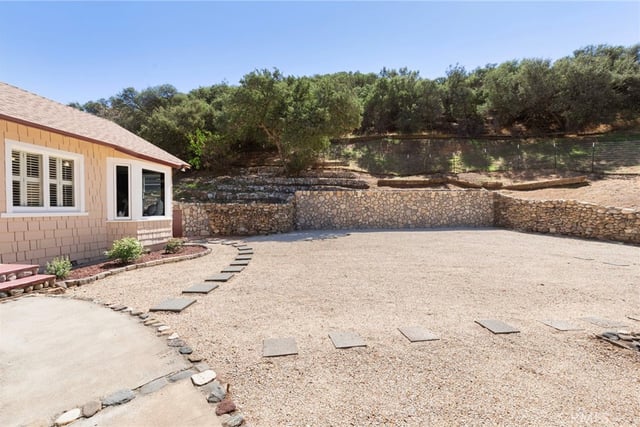 33300 Eastern, Agua Dulce, CA 91390 — photo 7 of 48
