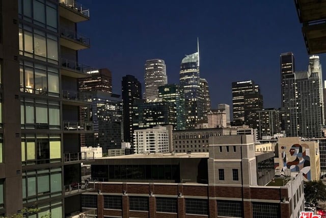 1111 S Grand Avenue 1005, Los Angeles, CA 90015 — photo 11 of 24