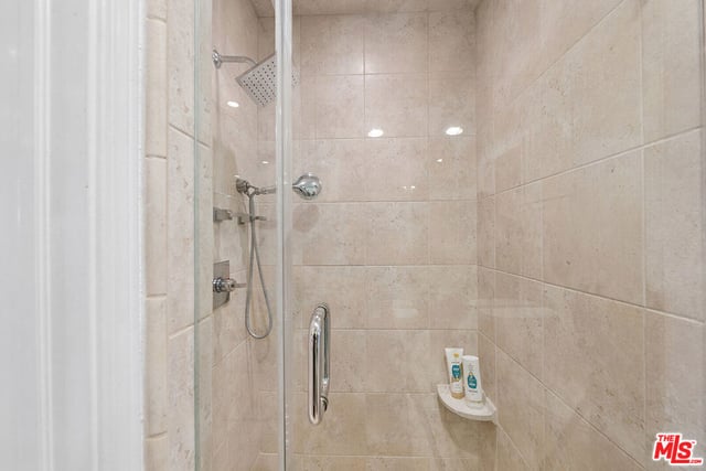 200 N Swall Drive 462, Beverly Hills, CA 90211 — photo 9 of 36