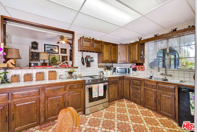2237 E Alaska Street, West Covina, CA 91791 — photo 13 of 40