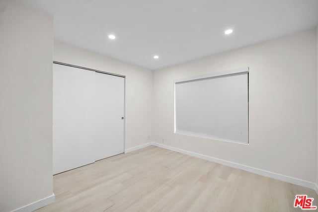 136 S Swall Drive 4, Los Angeles, CA 90048 — photo 28 of 32