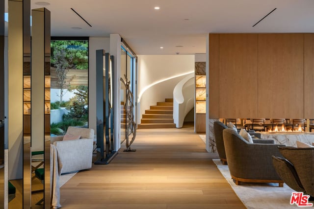 525 Arkell Drive, Beverly Hills, CA 90210 — photo 14 of 36