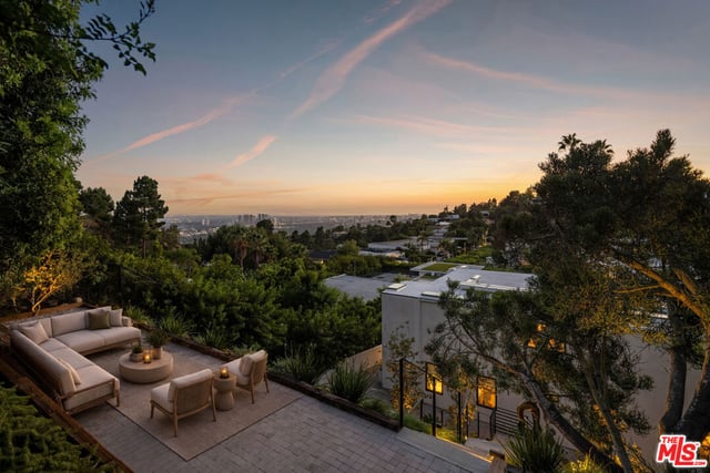 525 Arkell Drive, Beverly Hills, CA 90210 — photo 30 of 36