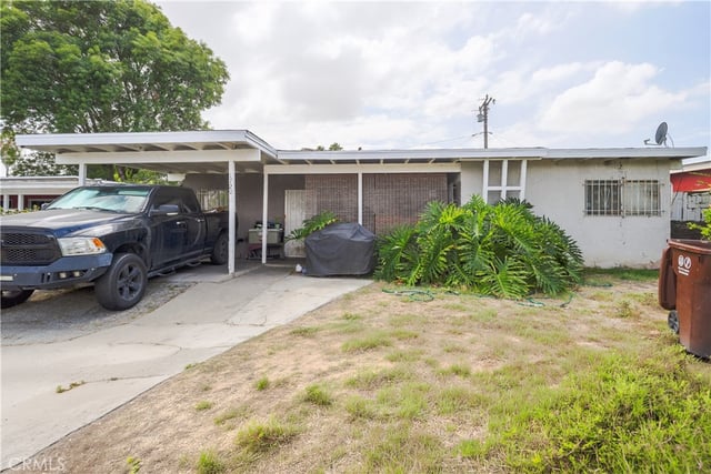 1720 W Caldwell, Compton, CA 90220 — photo 2 of 9