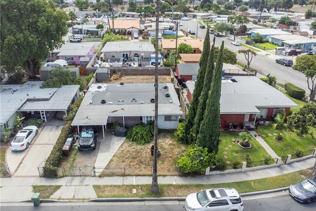 1720 W Caldwell, Compton, CA 90220 — photo 5 of 9