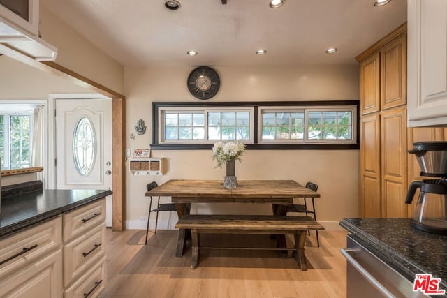 22025 San Miguel Street, Los Angeles, CA 91364 — photo 11 of 20