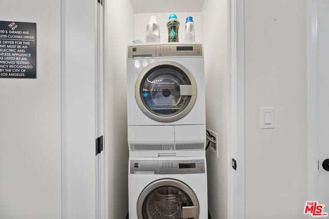 1050 S GRAND Avenue 1303, Los Angeles, CA 90015 — photo 17 of 61