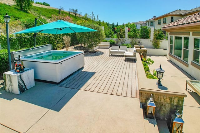 2025 Lonestar, Thousand Oaks, CA 91362 — photo 11 of 73