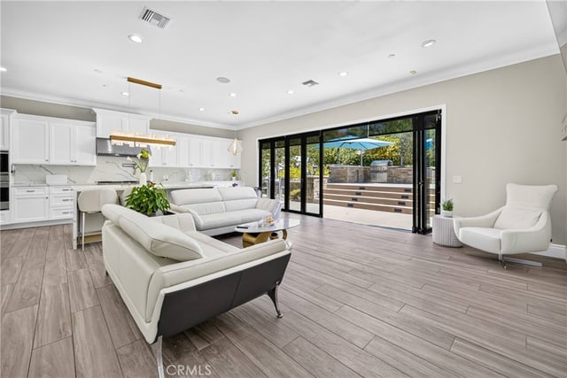 2025 Lonestar, Thousand Oaks, CA 91362 — photo 38 of 73