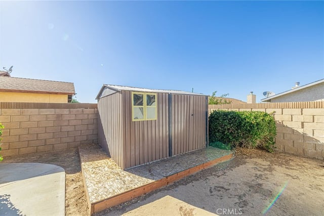 1101 Chagal, Lancaster, CA 93535 — photo 34 of 36
