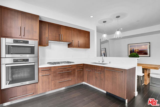 125 Pacific Street 8, Santa Monica, CA 90405 — photo 10 of 35