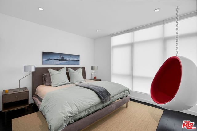 125 Pacific Street 8, Santa Monica, CA 90405 — photo 22 of 35