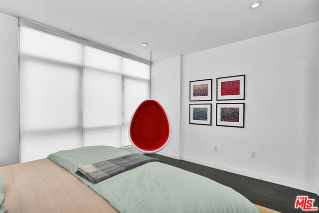 125 Pacific Street 8, Santa Monica, CA 90405 — photo 23 of 35