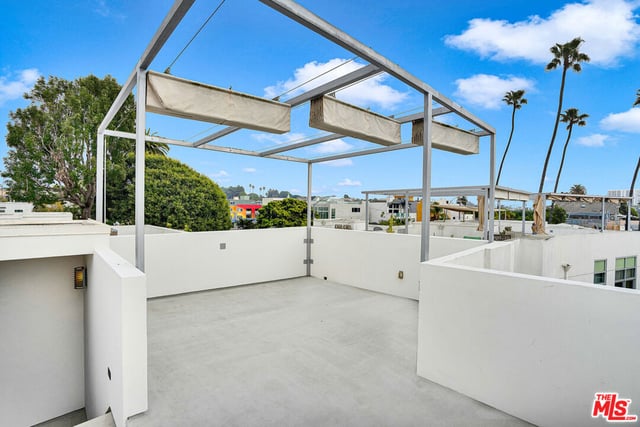 125 Pacific Street 8, Santa Monica, CA 90405 — photo 31 of 35