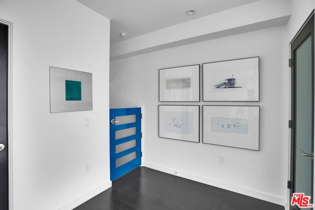 125 Pacific Street 8, Santa Monica, CA 90405 — photo 4 of 35
