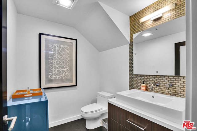 125 Pacific Street 8, Santa Monica, CA 90405 — photo 6 of 35