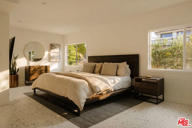 1926 N Crescent Heights Boulevard, Los Angeles, CA 90069 — photo 10 of 13