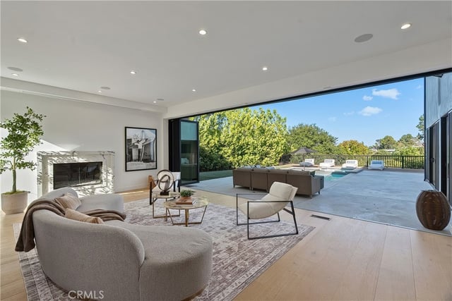 3516 Terrace View Drive, Encino, CA 91436 — photo 11 of 39