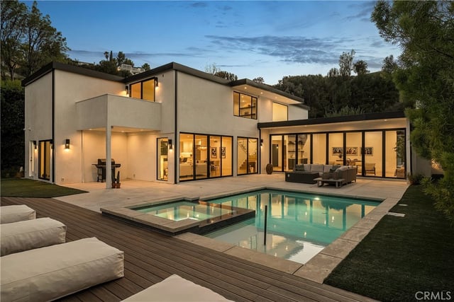 3516 Terrace View Drive, Encino, CA 91436 — photo 32 of 39