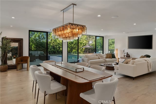 3516 Terrace View Drive, Encino, CA 91436 — photo 5 of 39