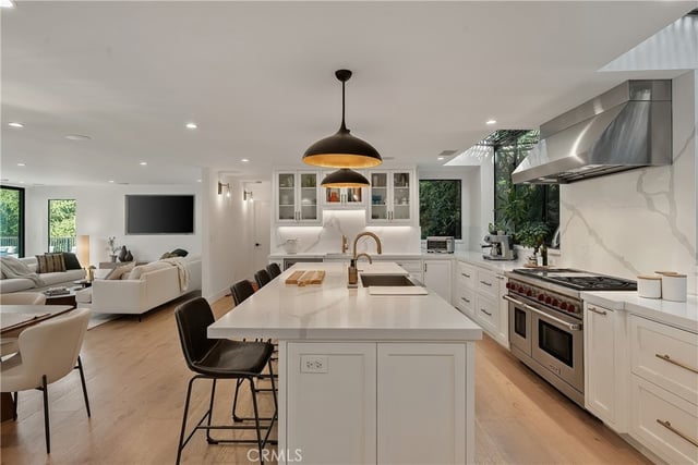 3516 Terrace View Drive, Encino, CA 91436 — photo 9 of 39